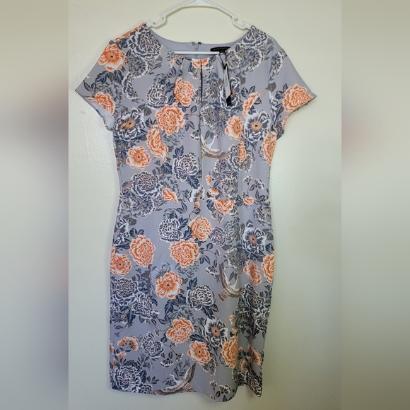 Banana Republic outlet Dress - Picture 11 of 11